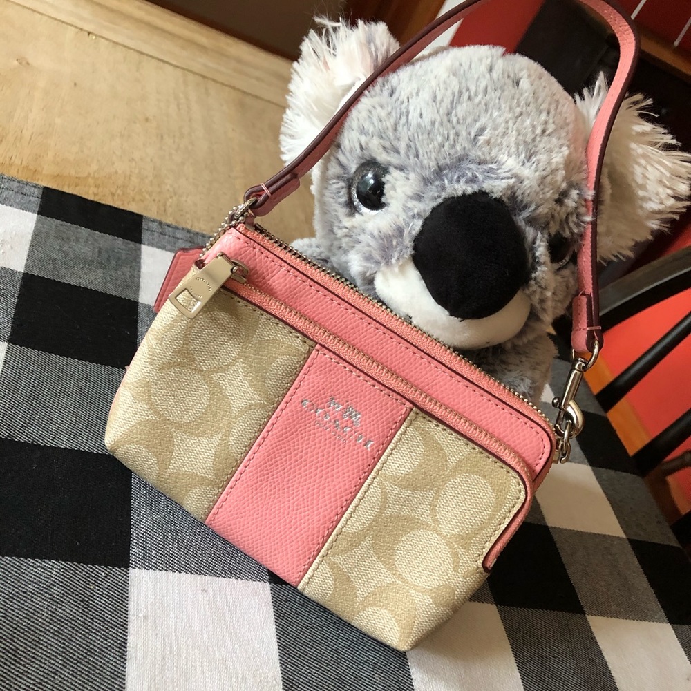 Coach wristlet Small